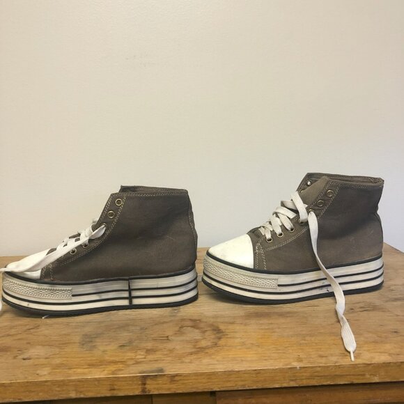 BDG high top flat form platform sneakers like converse - Picture 4 of 5